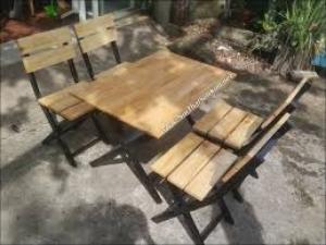 bàn ghế gỗ xếp quán nhậu hgh05