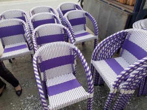 ghế nhựa giả mây giá theo hình