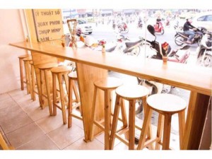 bàn ghế quán ăn giá theo hình