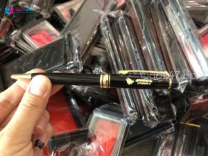 Bút kim loại khắc laser theo yêu cầu