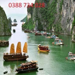 gạch tranh ốp tường thiên nhiên hùng vĩ