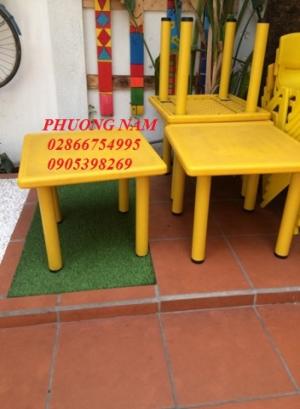 Bàn ghế mầm non cho trẻ giá rẻ tại Sài Gòn