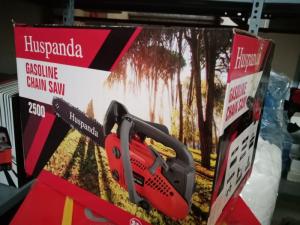 Máy cưa mini tỉa cành, cắt cành trên cao, cưa tay cụt Huspanda 2500