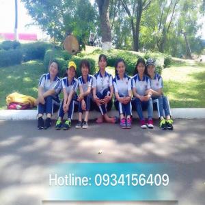 xưởng may quần áo thể dục học sinh sinh viên