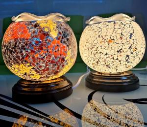 Đèn Xông Tinh Dầu Gốm Sứ Pha Lê Crystal Tặng Thêm Bóng Đèn