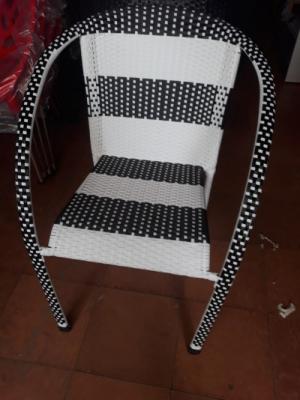 Bàn Ghế Cafe Mây Nhựa Thanh Lý Giá Rẻ-MN