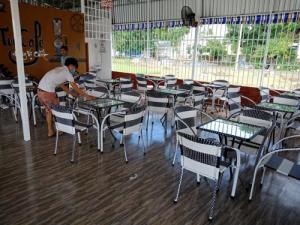 Bàn Ghế Cafe Mây Nhựa Thanh Lý Giá Rẻ-MN