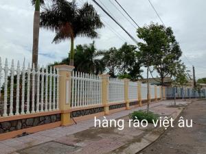 Hàng rào bê tông ly tâm Việt Âu