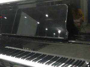 Piano Kawai BL 71