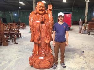 Tượng phật di lặc chúc phúc gỗ hương cao 2m
