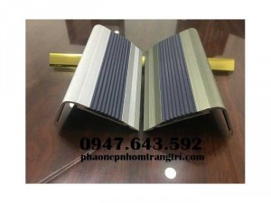 Nẹp chống trơn cầu thang (Phào nẹp nhôm)