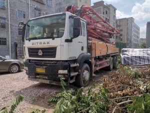 xe bơm bê tông 38m