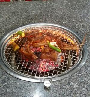 Bếp nướng than âm bàn hút trên inox cao cấp có lắp đậy cho quán nướng ,nhà hàng