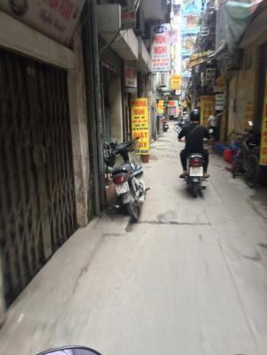 Bán nhà Lê Duẩn hồ ba mẫu 31m 5t 2,85 tỷ ngõ kinh doanh