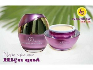 Kem Mụn Thảo Dược