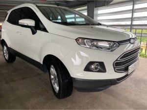 Ford Ecosport titanium bản full option