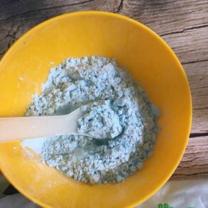 Bột mặt nạ dẻo bạc hà trị mụn