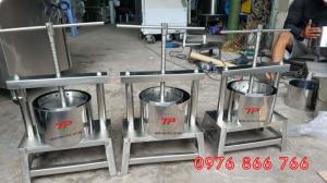 Máy ép cốt dừa bằng tay