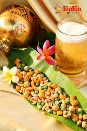 Snack và đậu thập cẩm Tân Tân 200g