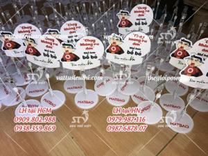 wobbler để bàn đế mica, wobbler quảng cáo đế mica, wobbler để bàn đế nhựa, wobbler quảng cáo