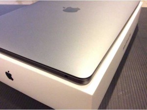 Macbook Pro mới 99% tặng chuột Gen2 Pro