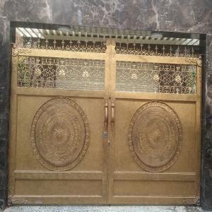 Cửa cổng sắt mỹ thuật - Bảo vệ tô điểm ngôi nhà bạn