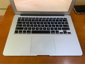 Macbook Air 13 2016 i5 8gb 128gb đẹp nguyên zin