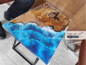 Bàn ghế epoxy tiếp khách, mua bàn epoxy đẹp. kiếm nơi làm hoặc bán bàn epoxy đẹp giá rẻ