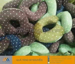 Gối kê cổ cao su non có gờ