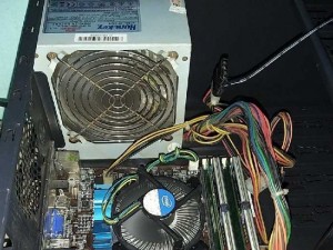 Trọn bộ đầy đủ, i3, ram 8gb, carb vga 2g
