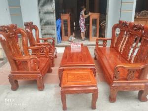 Bộ bàn ghế quốc đào gỗ hương vân