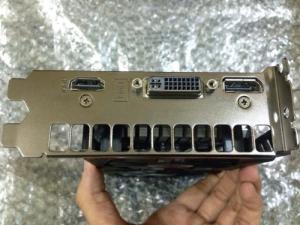 Card ASUS Strix GTX 750Ti 2GB.