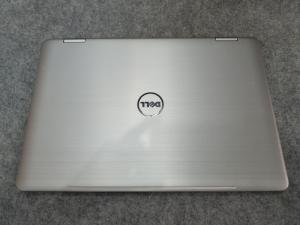 DELL INSPIRON 7779 CORE I5 7200 RAM DDR4 12GB CARD RỜI 2GB IPS FULL HD 17.3 INCH