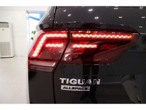 Xe Tiguan Allspace động cơ 2.0 xe nhập nguyên từ Đức