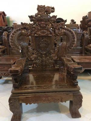 Bộ bàn ghế nghê đỉnh tay khuỳnh vách chữ C gỗ mun đuôi công