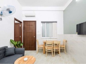 Bộ bàn ghế gỗ cabin