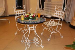 Bộ Bàn ghế sân vườn sắt rèn
