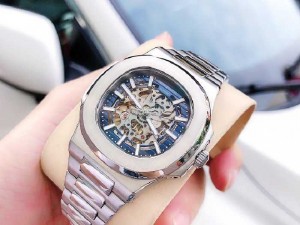 Đồng hồ nam Patek Philippe chạy cơ