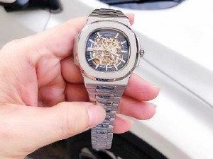 Đồng hồ nam Patek Philippe chạy cơ