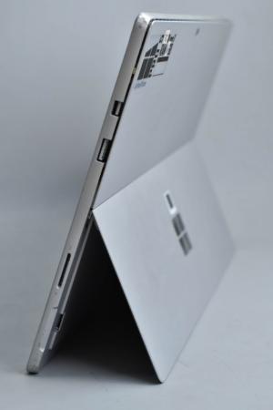 Surface Pro 5 2017 | SSD 256GB | core i7 | RAM 8GB | 98% - IMI17567