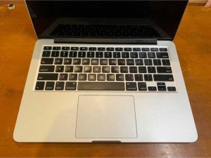 Macbook Pro 13 Retina 2015 i5 8gb 128gb nguyên zin