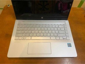 Hp Pavilion 14 vỏ nhôm i3 7100u 4gb 128gb FHD nguyên zin