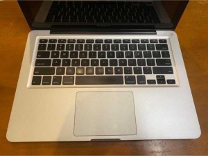 Macbook Pro 13 2011 i7 2.7ghz 8gb Ssd 256gb nguyên zin