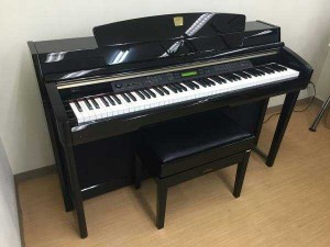 Piano Yamaha CLP 280