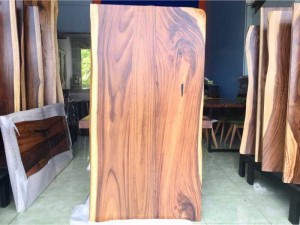 Mặt bàn gỗ me tây tự nhiên dài 1m6