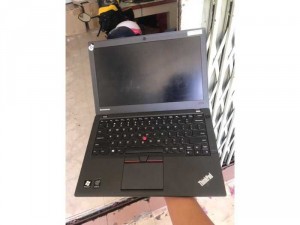 Laptop Thinkpad X250 máy USA ssd 256G