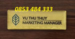 Thẻ tên nhân viên