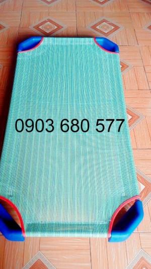 Giường ngủ mầm non giảm giá cực SỐC chào mừng năm học mới