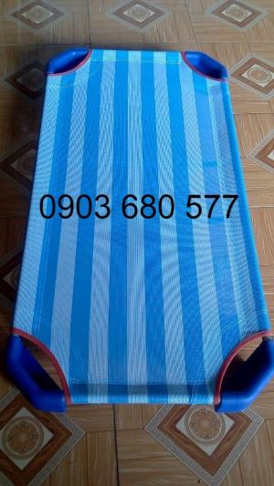 Giường ngủ mầm non giảm giá cực SỐC chào mừng năm học mới