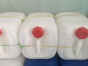 Can hoá chất